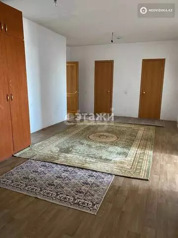 3-комнатная квартира, этаж 12 из 13, 105 м²