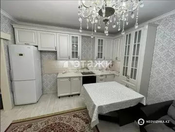 2-комнатная квартира, этаж 4 из 12, 42 м²