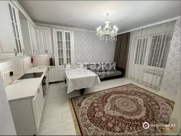 2-комнатная квартира, этаж 4 из 12, 42 м²