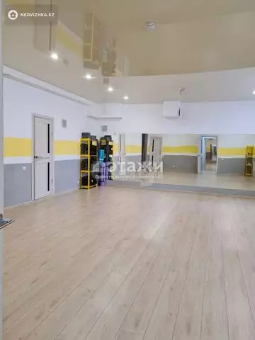 Офисное помещение, 11 этажей, 116 м²