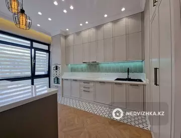 69 м², 2-комнатная квартира, этаж 2 из 4, 69 м², изображение - 3