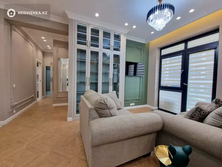 69 м², 2-комнатная квартира, этаж 2 из 4, 69 м², изображение - 1