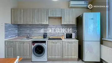 2-комнатная квартира, этаж 3 из 9, 55 м², на длительный срок