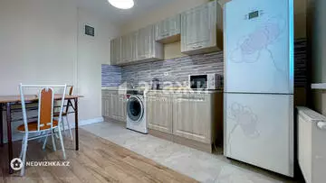 2-комнатная квартира, этаж 3 из 9, 55 м², на длительный срок