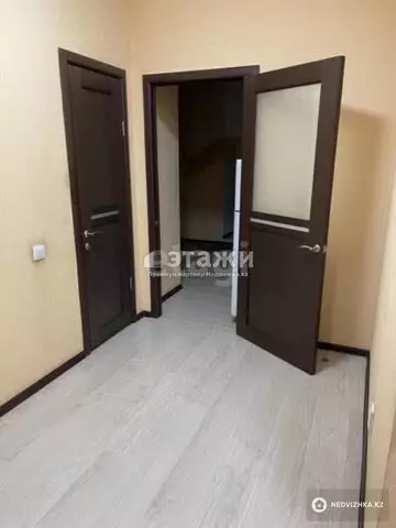 2-комнатная квартира, этаж 4 из 9, 70 м²