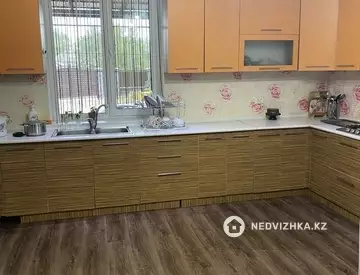 240 м², 4-комнатный дом, 8 соток, 240 м², изображение - 7