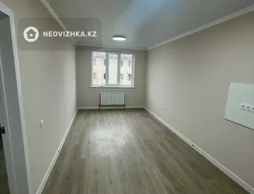 1-комнатная квартира, этаж 3 из 9, 40 м²