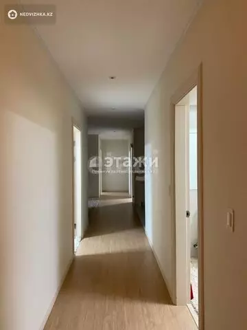 4-комнатная квартира, этаж 22 из 23, 138 м²