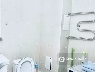 46 м², 1-комнатная квартира, этаж 4 из 15, 46 м², посуточно, изображение - 6