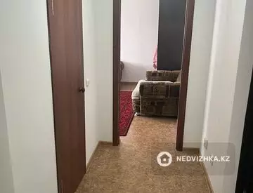 1-комнатная квартира, этаж 20 из 25, 36 м²