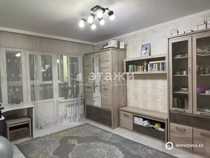 60 м², 2-комнатная квартира, этаж 2 из 9, 60 м², изображение - 1