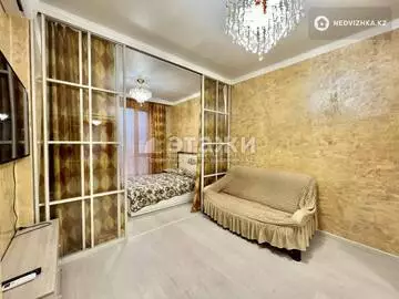 2-комнатная квартира, этаж 12 из 15, 55 м², на длительный срок