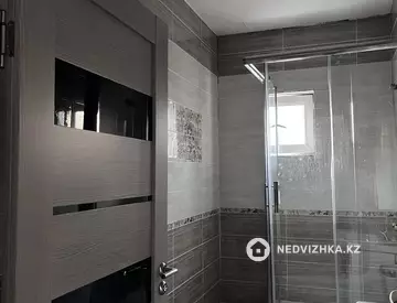 300 м², 7-комнатный дом, 6 соток, 300 м², изображение - 17