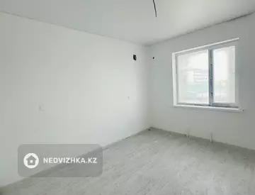 3-комнатная квартира, этаж 1 из 5, 74 м²