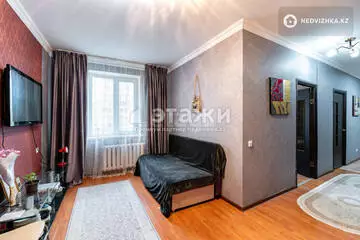 56 м², 2-комнатная квартира, этаж 4 из 10, 56 м², изображение - 2