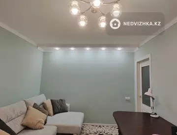 3-комнатная квартира, этаж 4 из 5, 62 м²