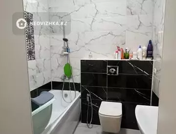 3-комнатная квартира, этаж 2 из 13, 130 м²