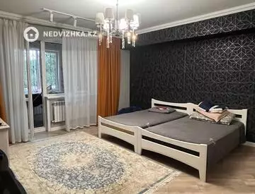 3-комнатная квартира, этаж 2 из 13, 130 м²