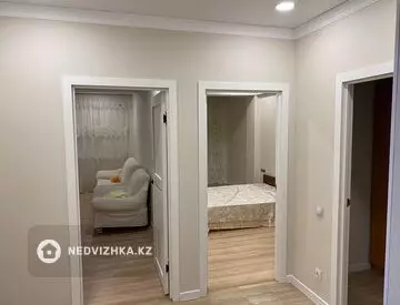 2-комнатная квартира, этаж 4 из 5, 54 м²