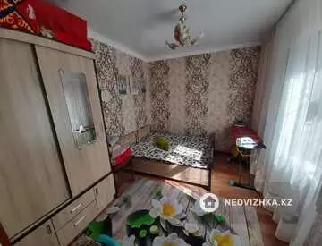 3-комнатная квартира, этаж 1 из 2, 62 м²