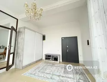 252 м², 18-комнатный дом, 8 соток, 252 м², изображение - 4