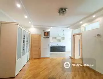 2-комнатная квартира, этаж 13 из 15, 76 м²