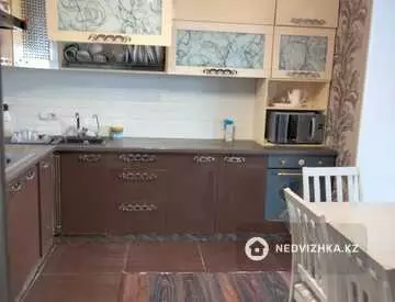 200 м², 6-комнатная квартира, этаж 12 из 11, 200 м², изображение - 0