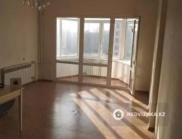 2-комнатная квартира, этаж 6 из 10, 80 м²