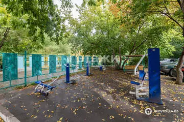 3-комнатная квартира, этаж 5 из 5, 64 м²