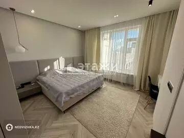 4-комнатная квартира, этаж 10 из 16, 160 м²