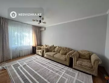 3-комнатная квартира, этаж 4 из 5, 78 м², на длительный срок