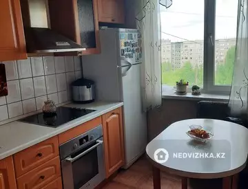 3-комнатная квартира, этаж 9 из 9, 66 м²