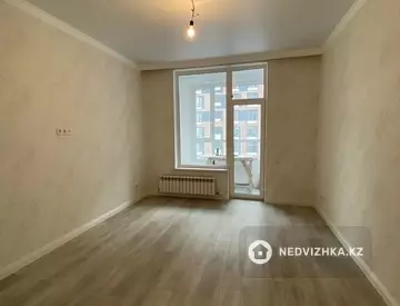 1-комнатная квартира, этаж 5 из 12, 39 м²