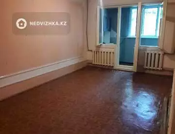 2-комнатная квартира, этаж 2 из 5, 52 м²