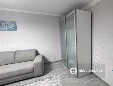 1-комнатная квартира, этаж 3 из 7, 44 м²