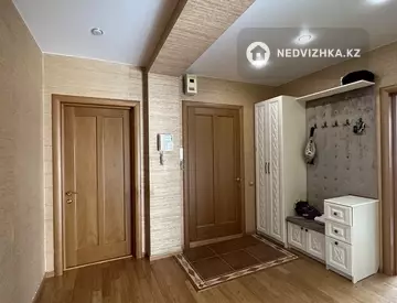 108 м², 3-комнатная квартира, этаж 4 из 5, 108 м², изображение - 2