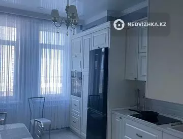 3-комнатная квартира, этаж 5 из 9, 94 м²