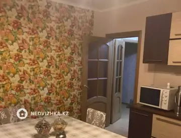 3-комнатная квартира, этаж 9 из 12, 111 м²