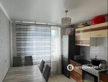 1-комнатная квартира, этаж 2 из 9, 50 м²