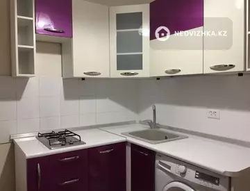 1-комнатная квартира, этаж 3 из 4, 33 м²