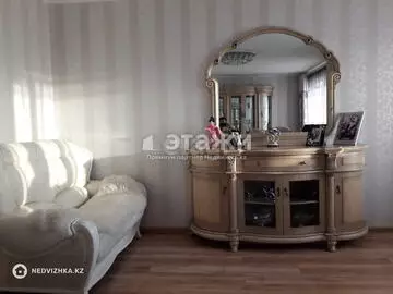 4-комнатная квартира, этаж 6 из 10, 135 м²