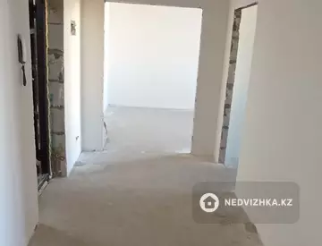 2-комнатная квартира, этаж 3 из 18, 60 м²