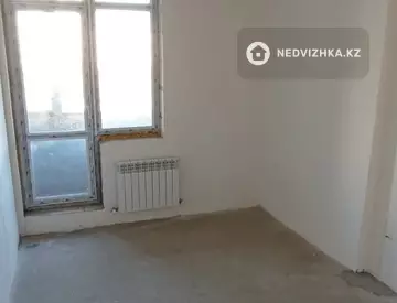 2-комнатная квартира, этаж 3 из 18, 60 м²