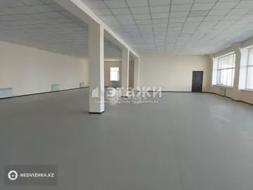 Офисное помещение, этаж 4 из 4, 3 230 м²