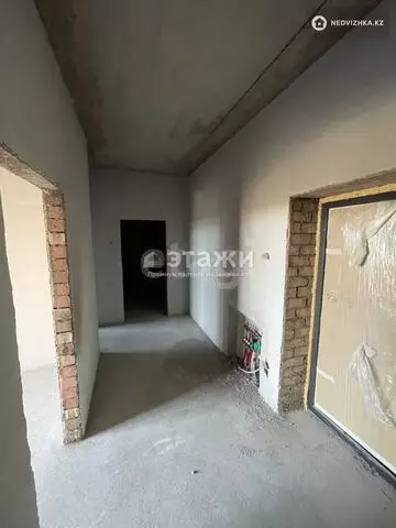 1-комнатная квартира, этаж 3 из 9, 39 м²