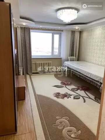 3-комнатная квартира, этаж 6 из 9, 80 м²