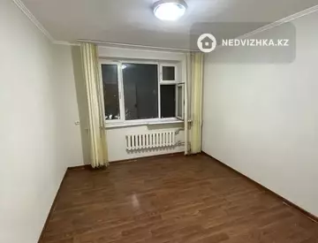 60 м², 3-комнатная квартира, этаж 4 из 4, 60 м², изображение - 0