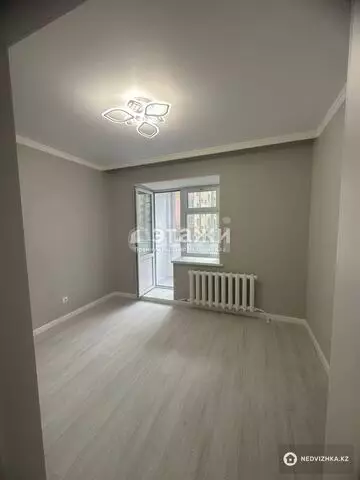 3-комнатная квартира, этаж 4 из 9, 66 м²