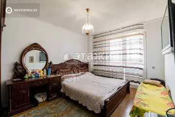 3-комнатная квартира, этаж 9 из 16, 82 м²