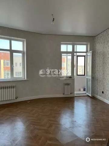 113 м², 4-комнатная квартира, этаж 9 из 10, 113 м², изображение - 2